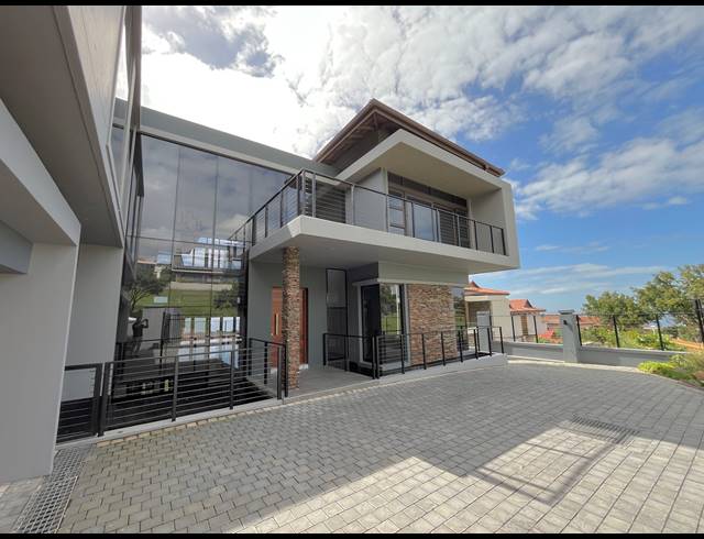 5 BEDROOM HOUSE FOR SALE IN IZINGA RIDGE